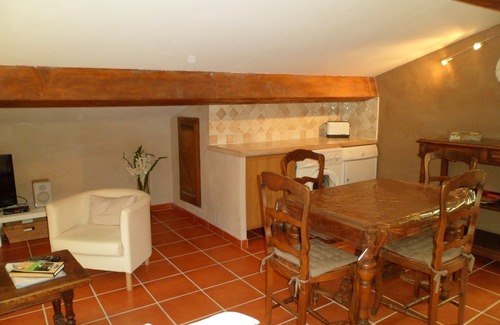 Brignoles House | Small house with swimming pool surrounded by nature between the sea and the Verdon