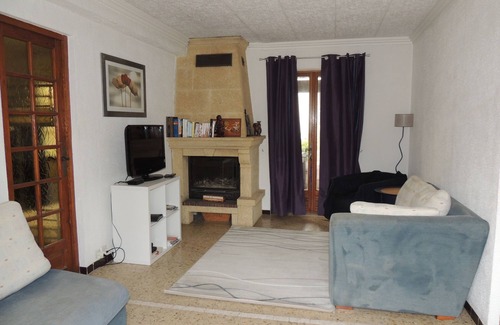 Tamaris House | Small independent house in property.