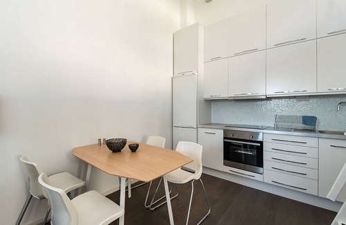 Svalnas House | Small modern own house, 300 m from station