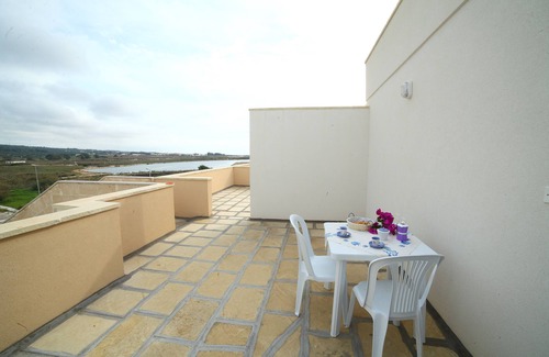 Torre Mozza Apartment | Small panoramic room 120 m from the beach