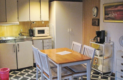 Gislov House | Small vacation home in a beautiful location, only 100 m from the long sandy beach in Beddingestrand.