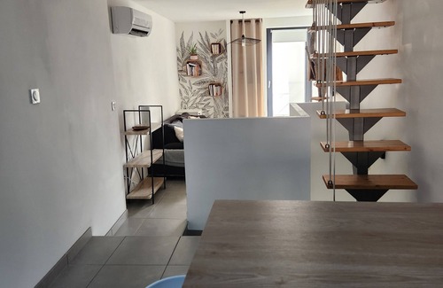 Bouillargues House | Small village house