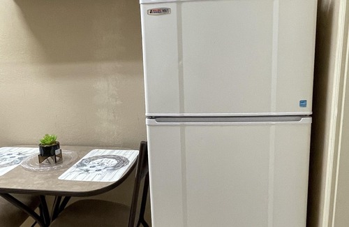 West San Antonio Apartment | “SMALLER PIECE OF HEAVEN” studio with a deck in the backyard