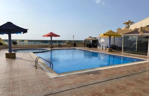 Al Khan Apartment | Smart Home Vacation Home- AYLA