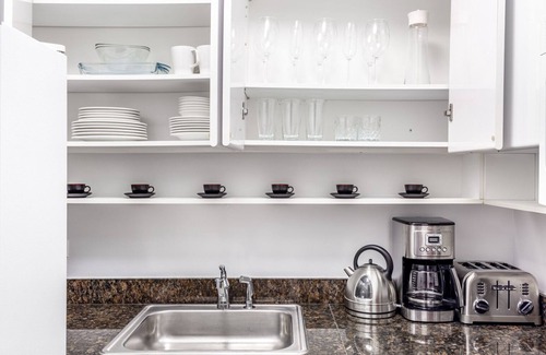Sutton Place Apartment | Smart Sutton Place 2BR w/Gym, Pool, near Central Park, by Blueground
