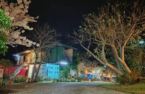 Nong Hin House | Smile Box Coffee & Resort