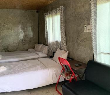 Nong Hin House | Smile Box Coffee & Resort