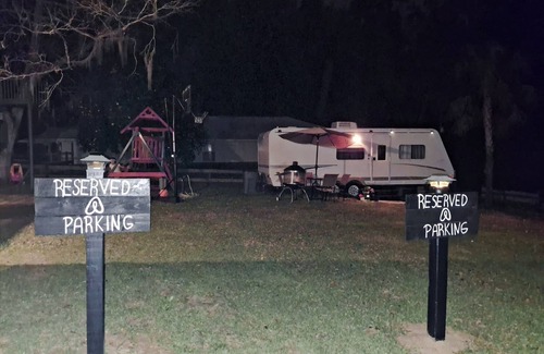 Tallahassee House | Smiles Cozy RV in Charming Tallahassee with AC, WiFi