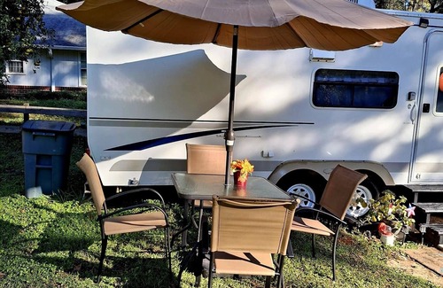 Tallahassee House | Smiles Cozy RV in Charming Tallahassee with AC, WiFi