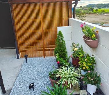 Setouchi Apartment | Smith 夫婦