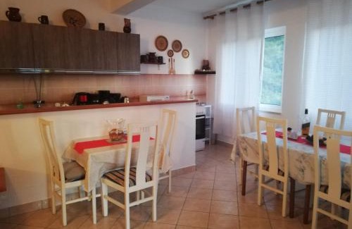 Rab House | Smještajni objekt Padovan
