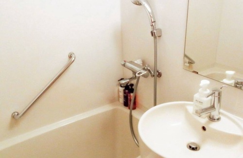 Matsuyama Hotel | SmokingDoubleRoom onlyReservations accepted up/Matsuyama Ehime