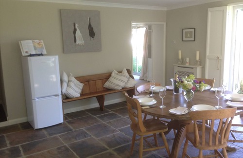 Frant Cottage | SNAFFLES COTTAGE - 2 bedroom ,Sleeps 4
