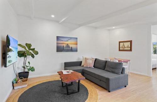 Point Lookout Apartment | Snapper Unit 4