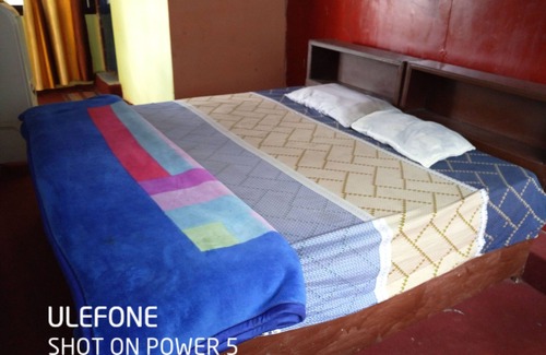 Tapovan House | Sneha Home Stay With Ganga River, Amazing Mountain & Laxman Jhula Bridge View.