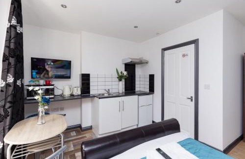 Bradford Apartment | Snooze Apartments
