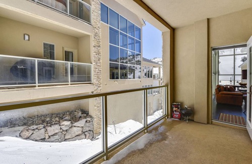Brian Head Condo | Snow Plow - 2 bdrm 2 bth plus game loft walking distance to Giant Steps Lifts