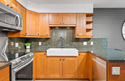 Blackcomb Condo | Snowbird 102