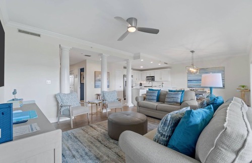 Santa Rosa Beach Condo | Snowbirds Welcome! Monthly Rentals! Pickleball! Tennis! Private Boardwalk!