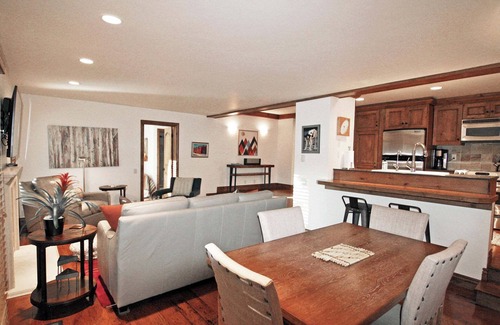 Sun Valley Condo | Snowcreek, Prime Sun Valley Resort Location, Ski In-Ski Out, Hot Tub!