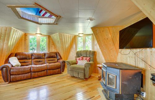 Clark House | Snowflake Cabin - Mins to Cody and Red Lodge!