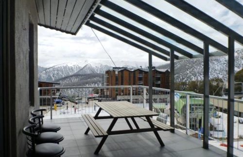 Falls Creek Apartment | Snowland Apartment 1