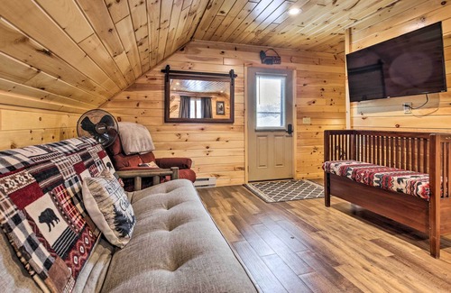 Mercer Apartment | Snowmobile Hotspot - Mercer Vacation Rental