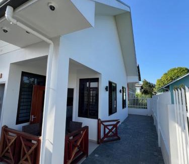 Paramaribo Apartment | Snowy Lodge, fully airconditioned & luxurious apartments