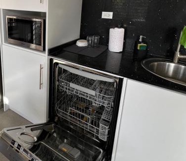 Paramaribo Apartment | Snowy Lodge, fully airconditioned & luxurious apartments