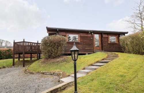 Rhayader House | Snowy Owl Lodge