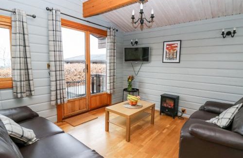 Rhayader House | Snowy Owl Lodge