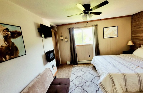 Bessemer Cabin | Snowy River @ big Powderhorn