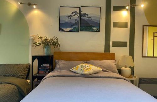 Dunedin Apartment | Snug-as-a-Bug Sleep House