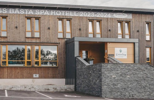 Lillhagen House | Snug hotel room with free breakfast