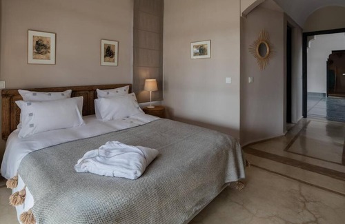 Menara Villa | SO Le Palais… make the planet chic again!