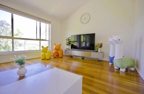 Fishing Point House | So Sweet Home with Water View