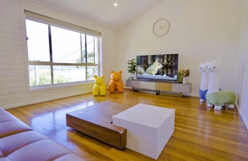 Fishing Point House | So Sweet Home with Water View