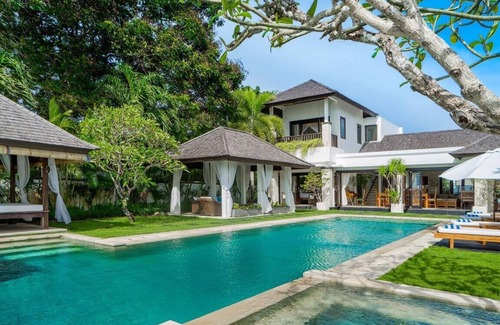 Nusa Dua Villa | SO3005 - Waterfront 3 Bedroom Villa in Nusa Dua