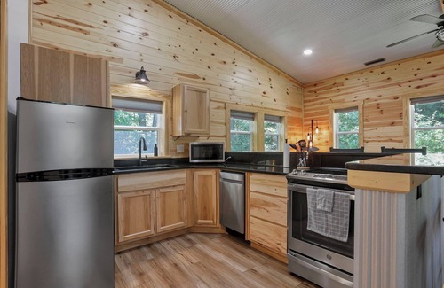 Logan Cabin | Soak. Explore. Repeat at Poplar