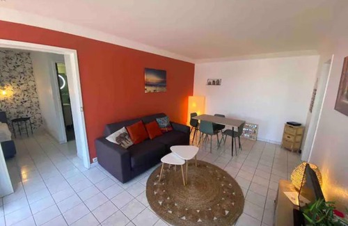 Annemasse Apartment | SOBNB ROYAL 1-Appartement centre Annemasse,10min de Genève