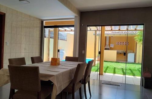 Sobrinho House | Sobrado Com Piscina proximo aeroporto