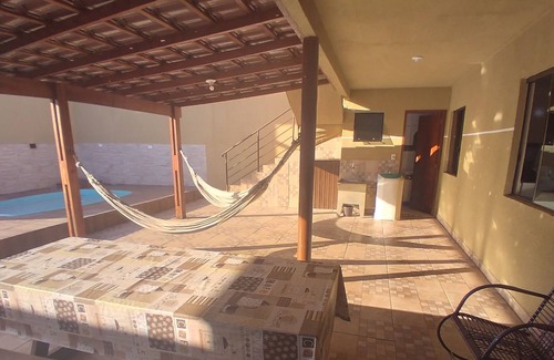 Caioba House | Sobrado com piscina em Caiobá