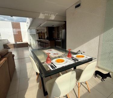 Umuarama Apartment | Sobrado espaçoso e aconchegante proximo ao centro