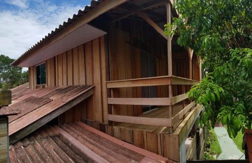 Paranagua House | Sobrado Gruta da Ale e do Thiago Ilha do Mel Encantadas