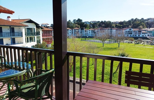 Behobie Apartment | SOCOA SAINT-JEAN-DE-LUZ, 5 mn de la plage, WIFI, Large terrace for meals