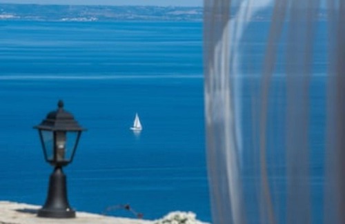 Xirokastello Villa | Socrates Three Bedroom Villa With Sea View