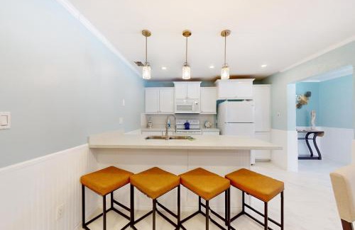 Port Isabel Apartment | Soft Serenity