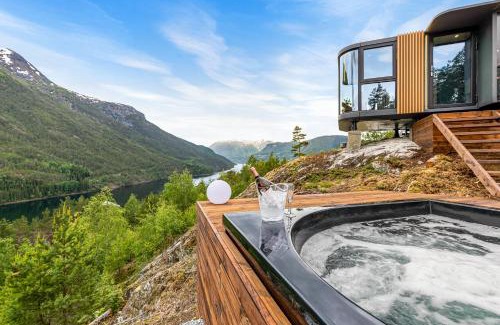 Kaupanger Villa | Sogndal Fjordpanorama - The atmosphere
