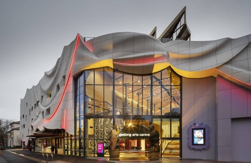 Geelong Apartment | Soho 203 - Geelong CBD modern Apartment