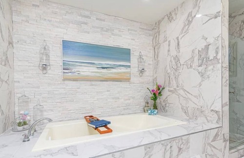 Portsmouth House | Sojourn On Crystal Lake